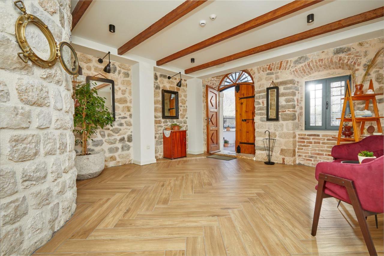 קוטור Villa Emily מראה חיצוני תמונה
